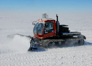 Raid - dameuse Kassbohrer Pisten Bully PB 330